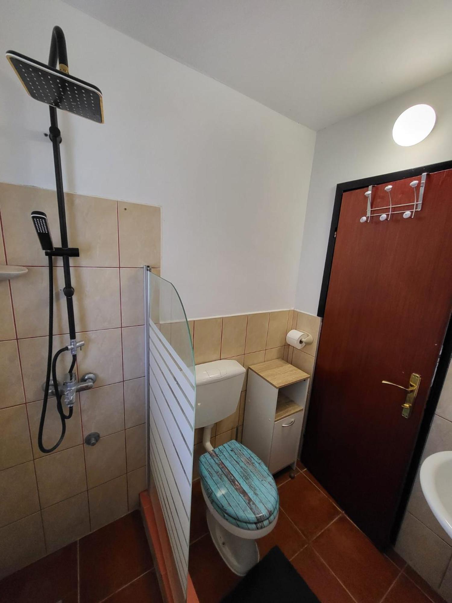 Apartment Bunjo'S Beach House تروغير المظهر الخارجي الصورة